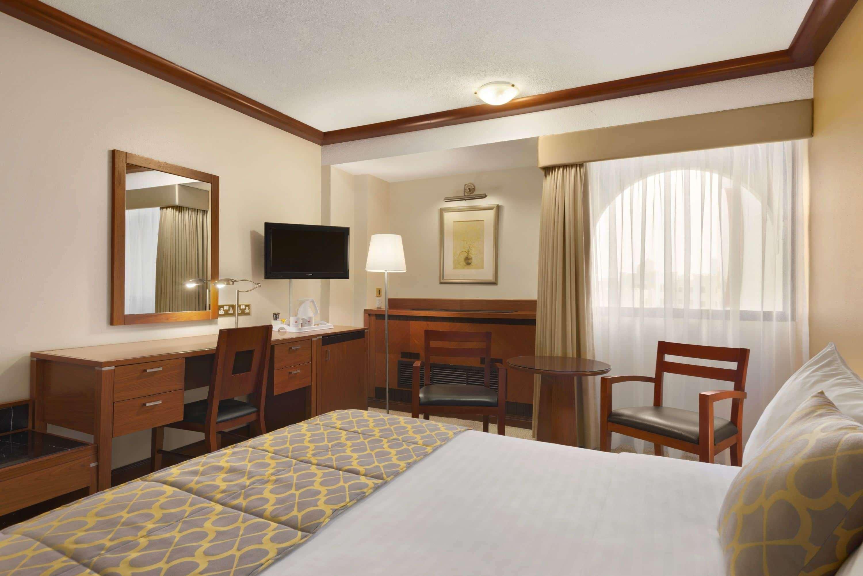 Ramada By Wyndham Bahrain Hotel Manáma Kültér fotó