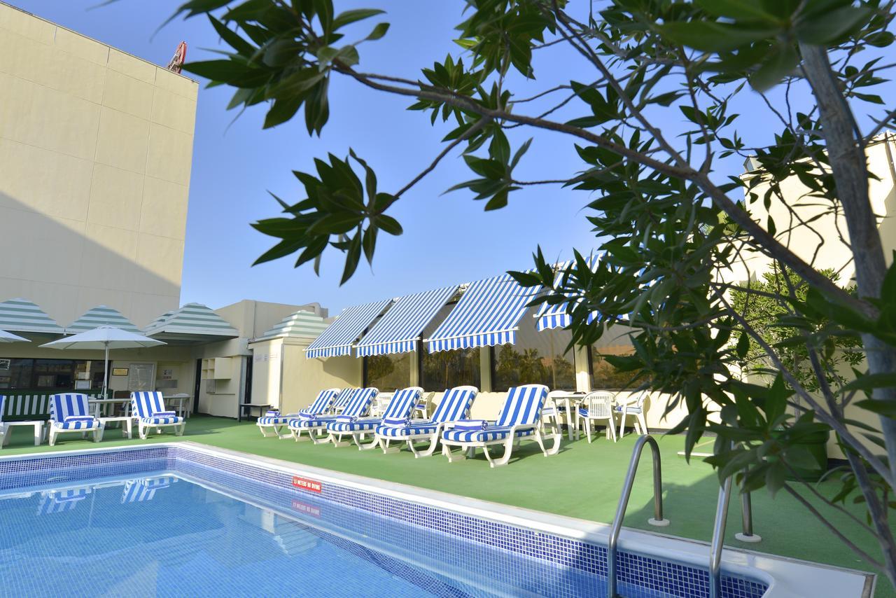 Ramada By Wyndham Bahrain Hotel Manáma Kültér fotó