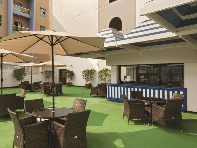 Ramada By Wyndham Bahrain Hotel Manáma Kültér fotó