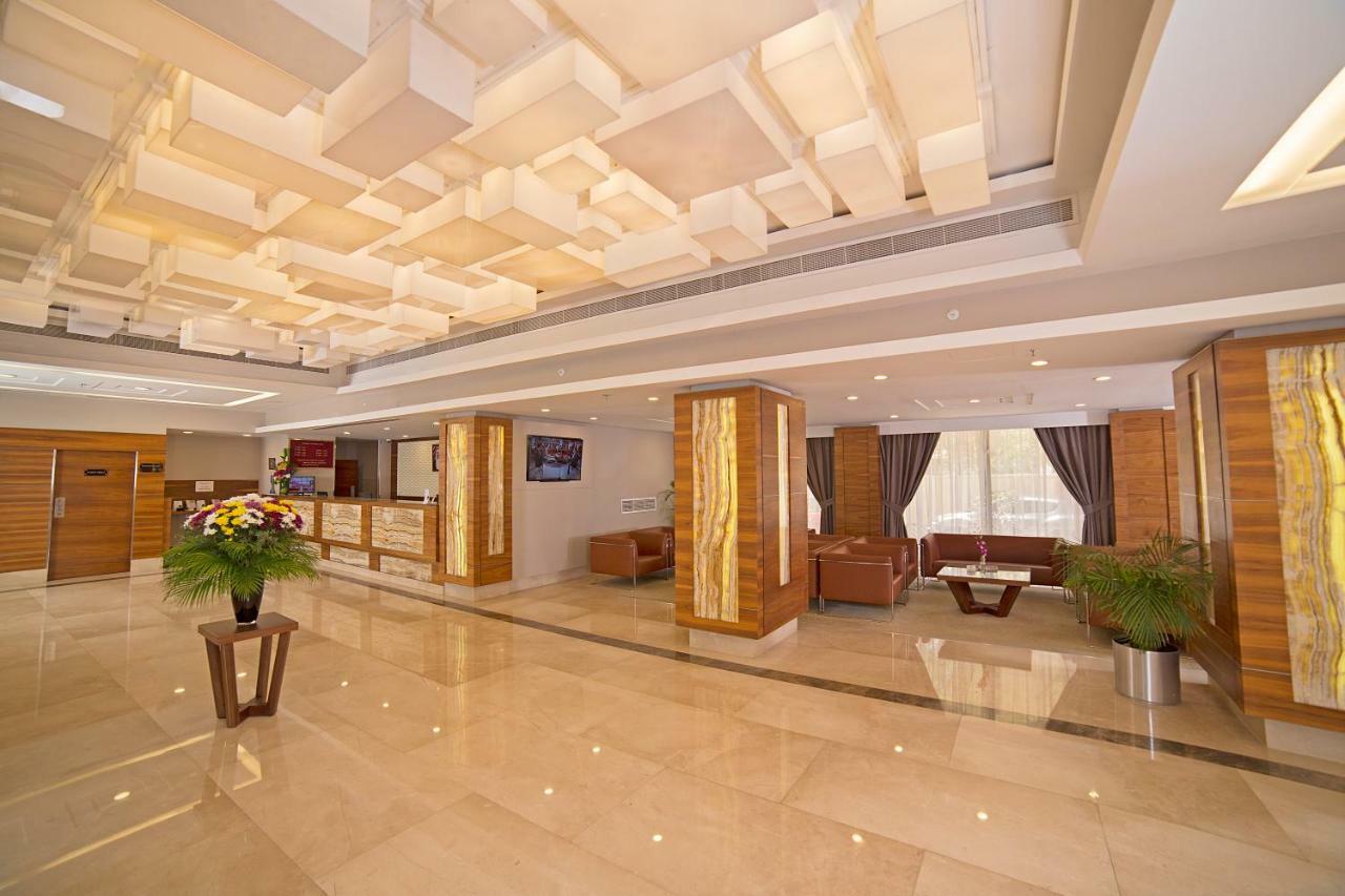 Ramada By Wyndham Bahrain Hotel Manáma Kültér fotó